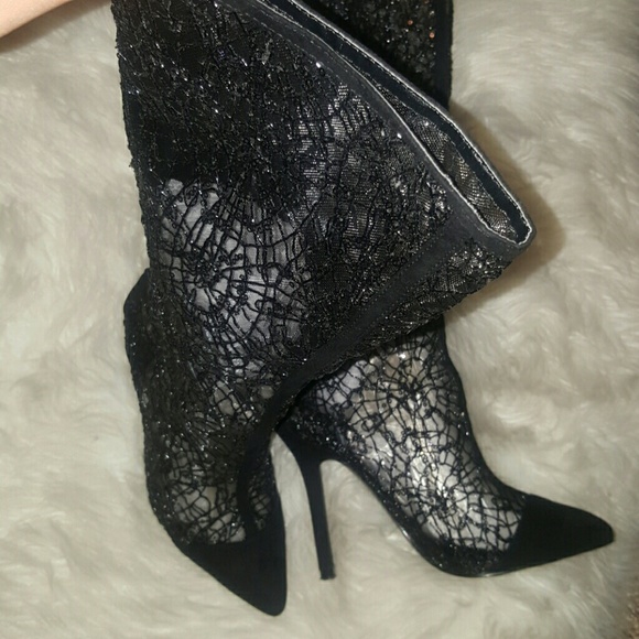 Black Sequenced Boots - Picture 4 of 5